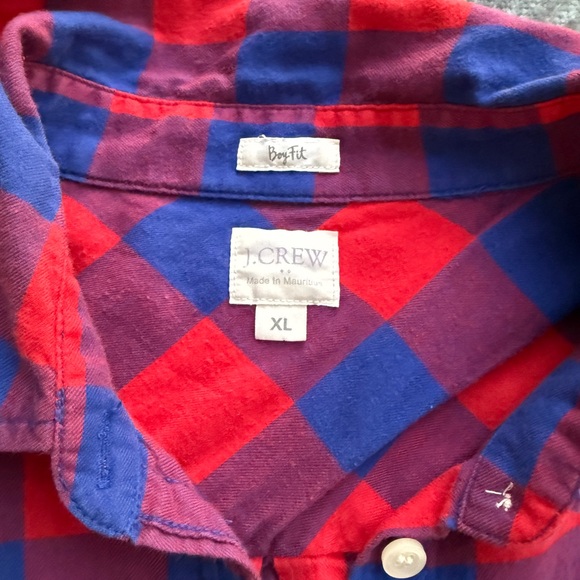 J Crew Lightweight Soft Button Down in “Boy Fit” - Picture 2 of 3